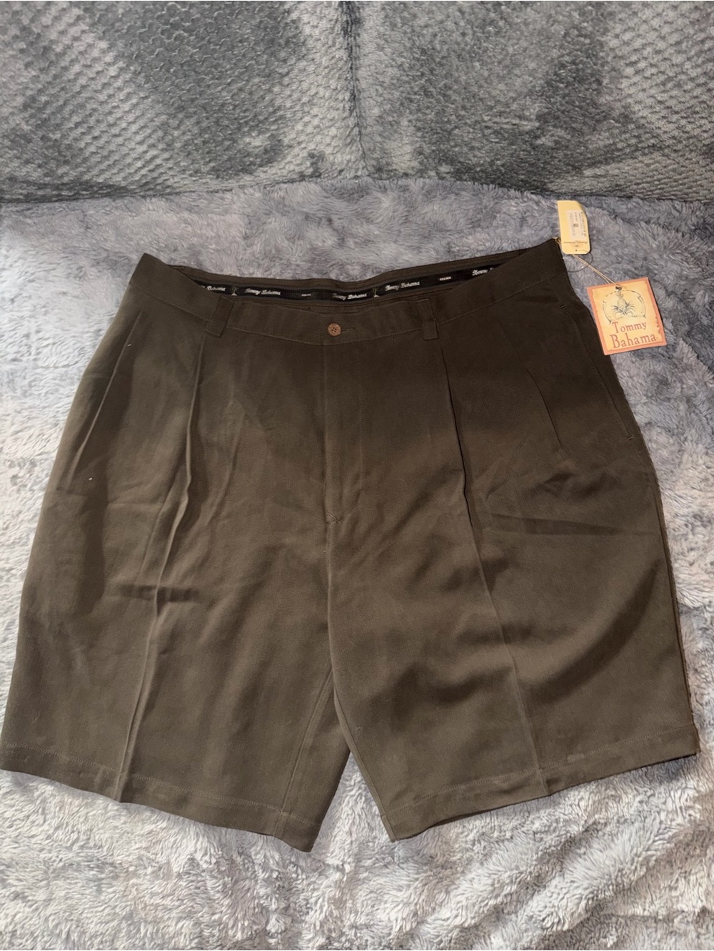 Tommy Bahama Men’s Dark Olive Green Flat Front Shorts